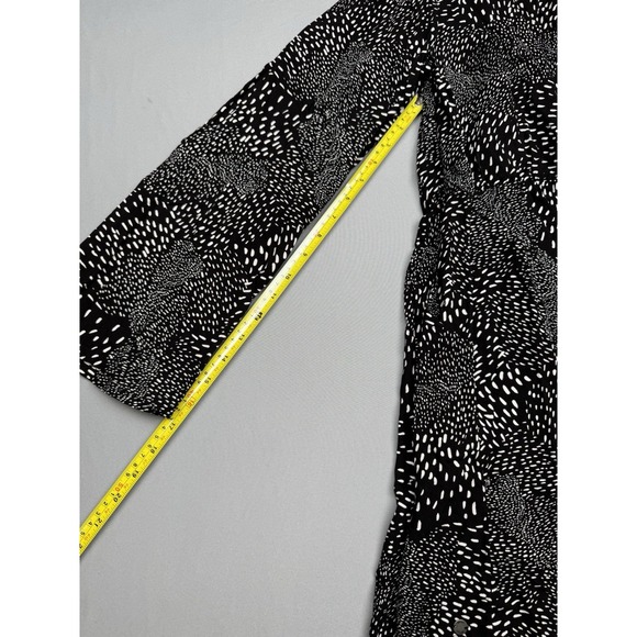 NWT Roxy Women's Spirit Awakes Long Sleeve Romper Dress Black and White Large - Picture 6 of 8